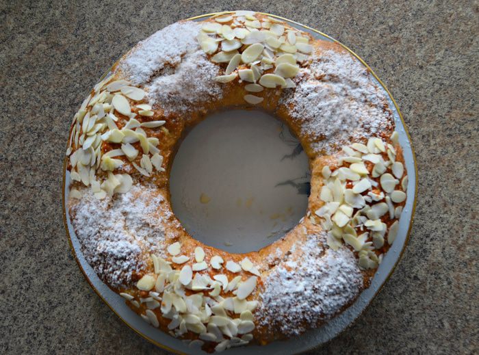 Миндальный пасхальный кулич