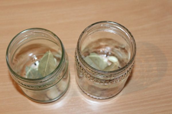 Маринованные маслята 