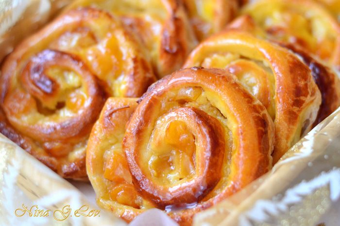 Изумительные ванильные французские булочки (Pain aux raisins)