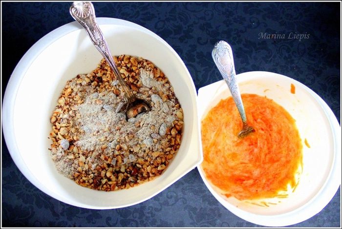 Keксы морковные с клюквой и орехами (на овсяной муке и йогурте)