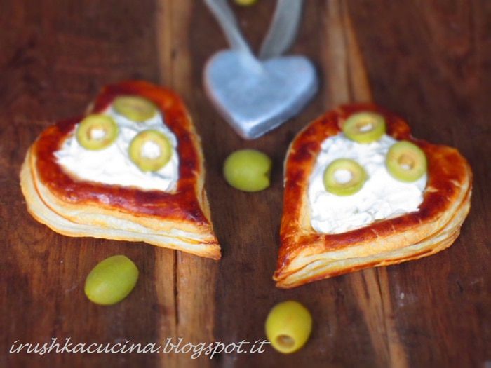 Волованы со сливочным кремом и оливками