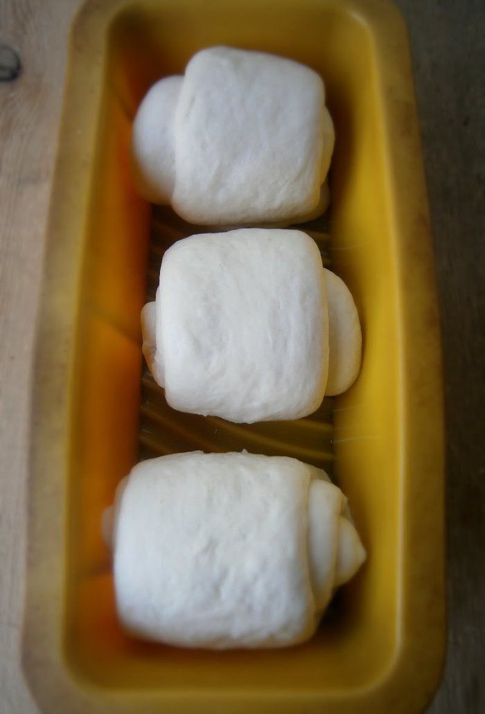 Белый хлеб на молоке