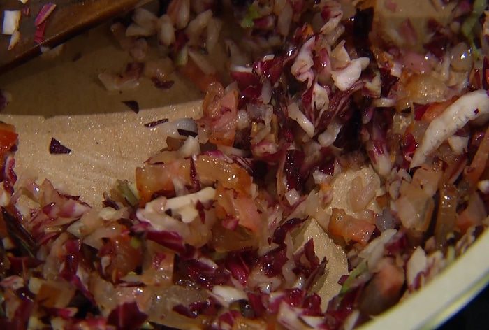 Конкильони с творогом и радиккио
