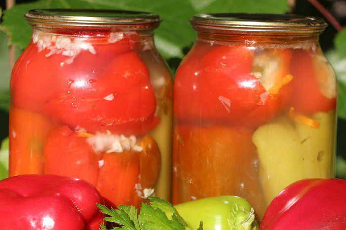 Перец, фаршированный капустой (заготовка)