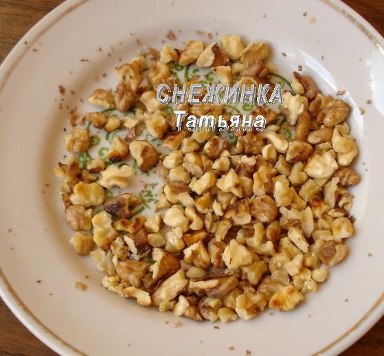 Салат с земляникой, авокадо и киви