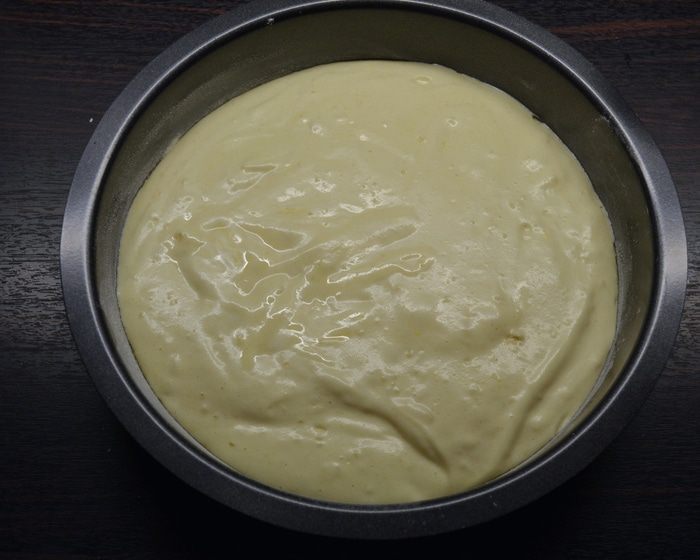 Блинный торт с бананами и шоколадным муссом