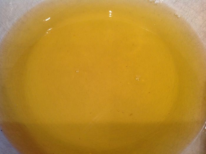 Медовый пирог с клубникой