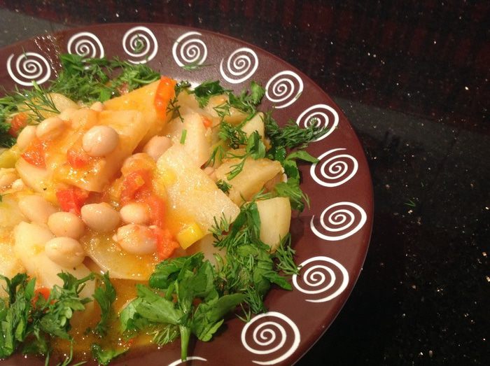 Овощное рагу с фасолью