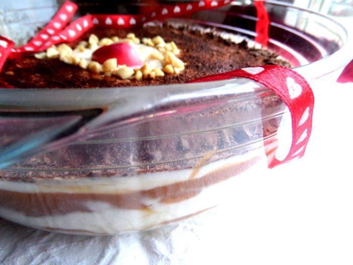 Тирамису на твороге с карамельной прослойкой