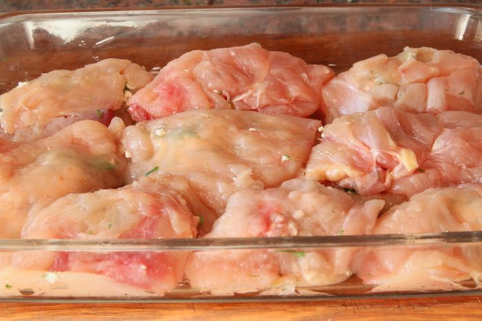 Куриная грудка с брынзой под белковой шапочкой