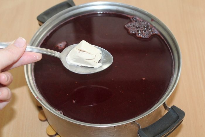 Домашний квас на смородине