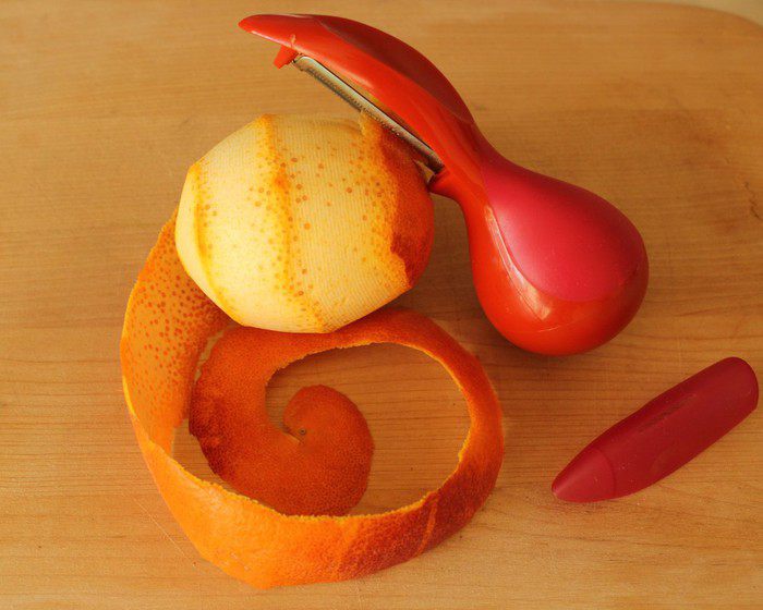 Утиная грудка в апельсиновой глазури с розовым перцем