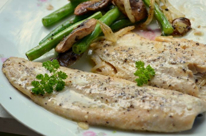 Форель с апельсиново-розмариновым соусом