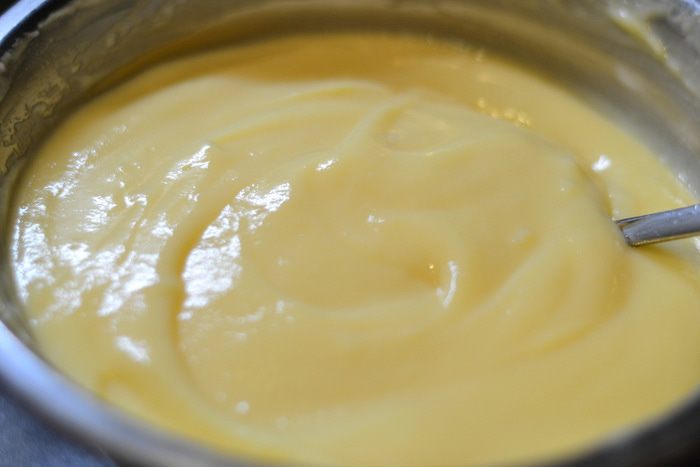 Изумительные ванильные французские булочки (Pain aux raisins)