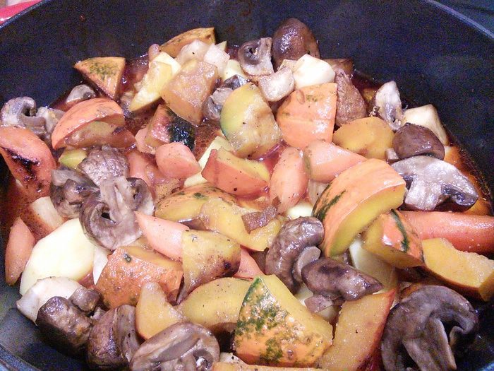 Жаркое с овощами и тыквой 