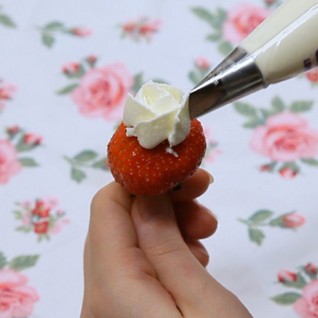 Клубничные розы