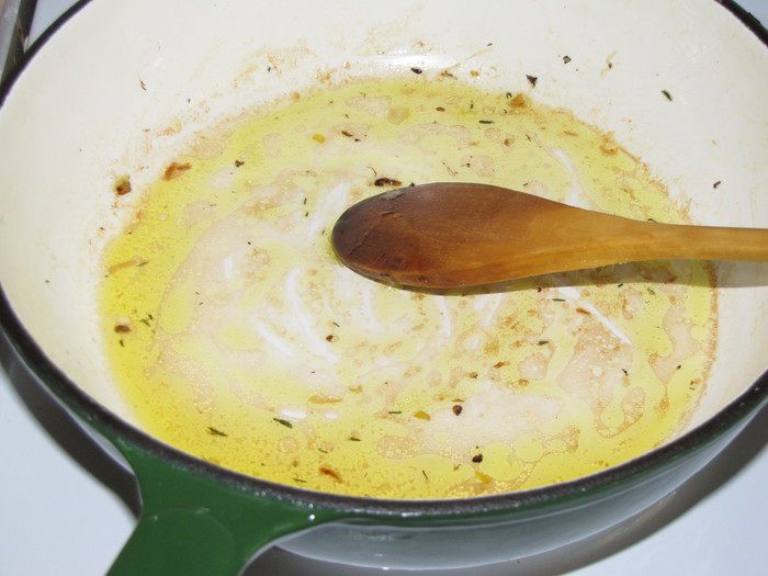 Теплый грибной салат с фундуком и пармезаном