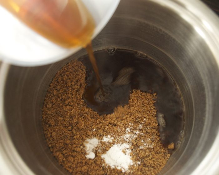 Шоколадные капкейки со вкусом чая Эрл Грей и соленой карамелью