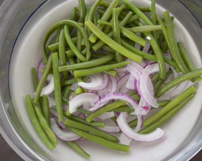 Панцанелла с семгой