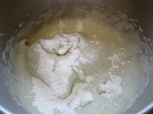 Кокосовые Макаруны с зеленым чаем