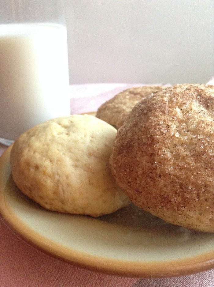 Постные лепешки на рассоле с корицей и сахаром