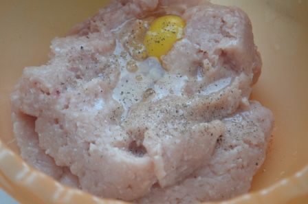 Нежнейший куриный рулет с омлетом