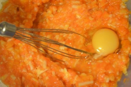 Морковно-яблочный пирог