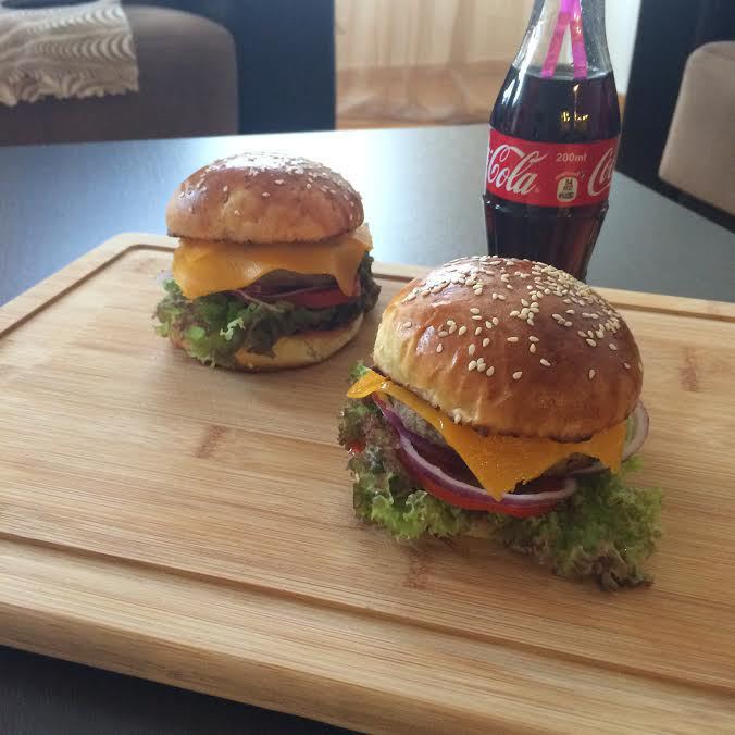 Бургеры (Homemade Burgers)
