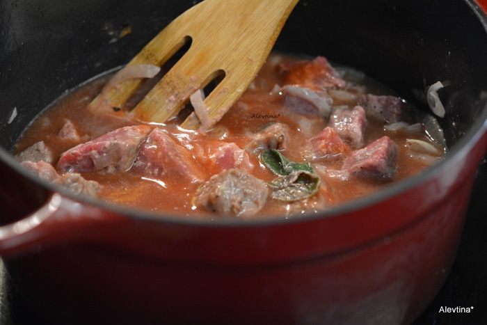 Рагу из говядины с овощами