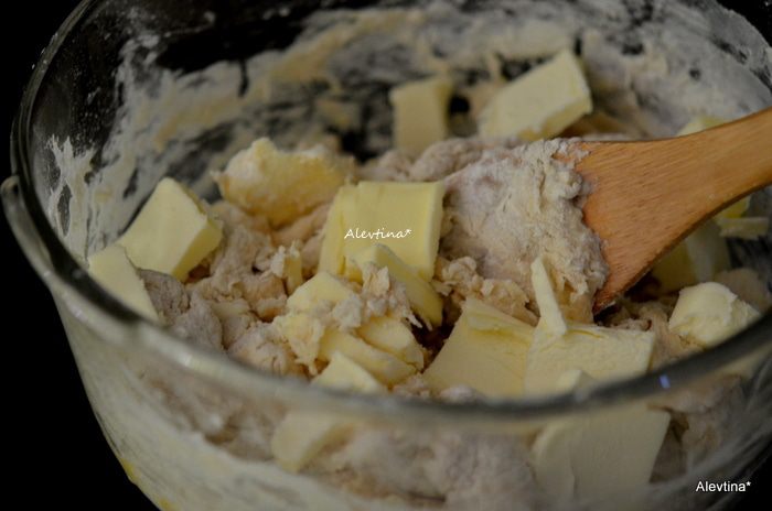 Масляные ореховые палочки