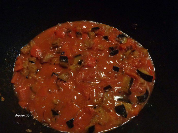 Кальцоне с овощами и сыром