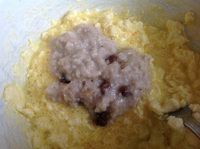 Шоколадное печенье с орешком