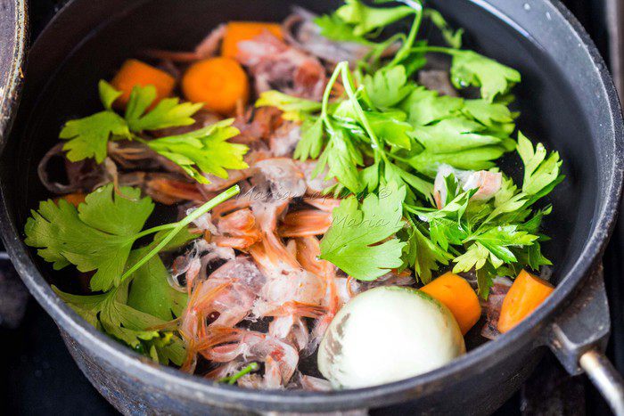 Паэлья с морепродуктами и чоризо 