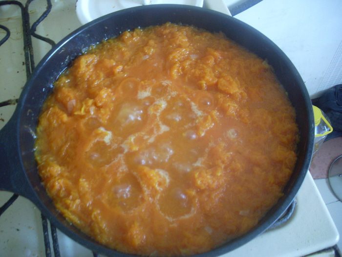 Крем-суп из тыквы с лесным орехом