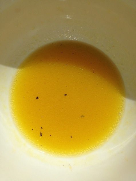 Салат со щавелем, виноградом и шампиньонами