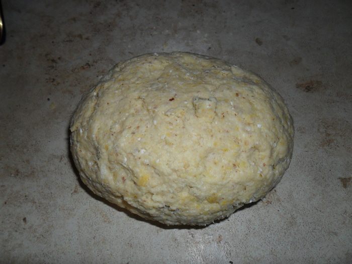 Творожный рулет с маком и шоколадом