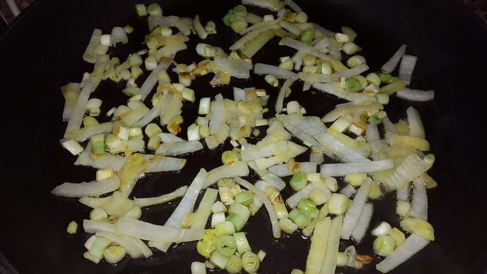 Запеканка из стручковой фасоли с грибами