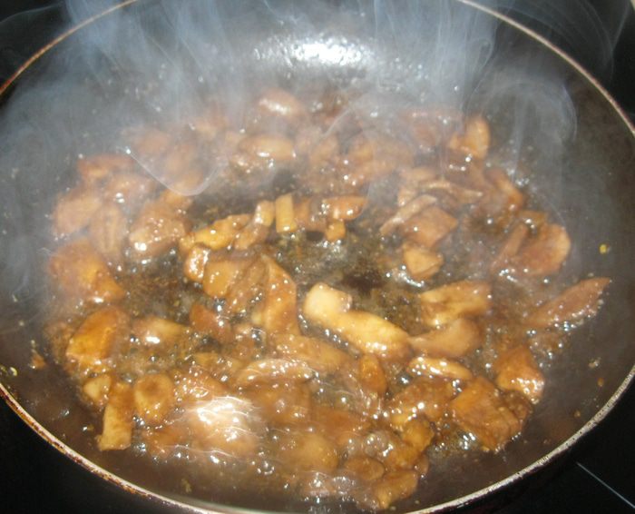 Борщ с грибами