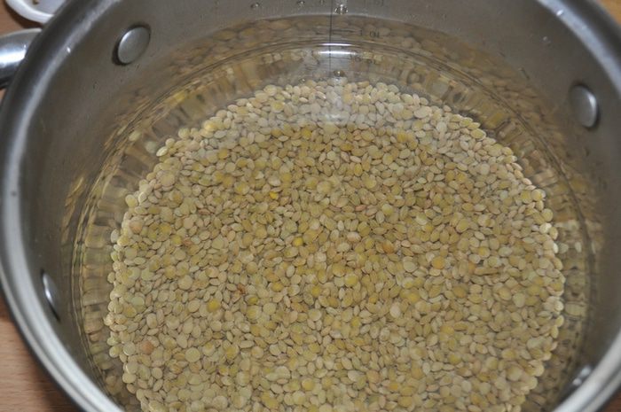 Полезные конфеты из чечевицы и фиников