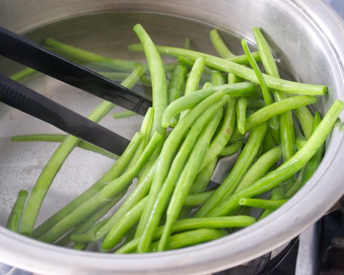 Панцанелла с семгой