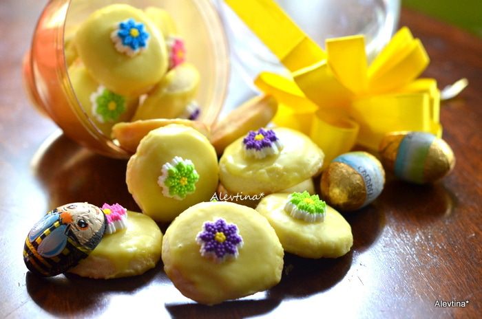 Печенье весеннее под глазурью