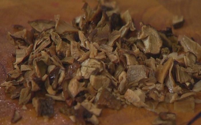 Пирожки из теста фило с рисом и грибами