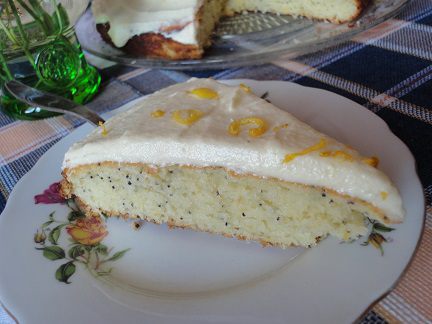 Лимонный кекс с маком