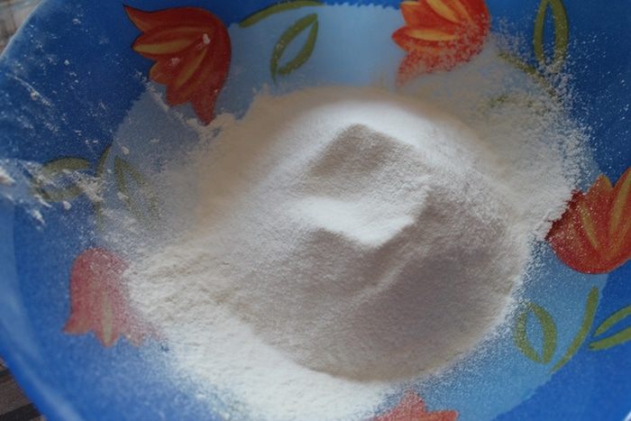 Рогалики с клюквой и кедровыми орешками