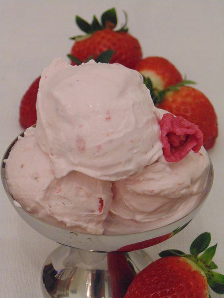 Мороженое &amp;quot;Клубничный сюрприз&amp;quot;