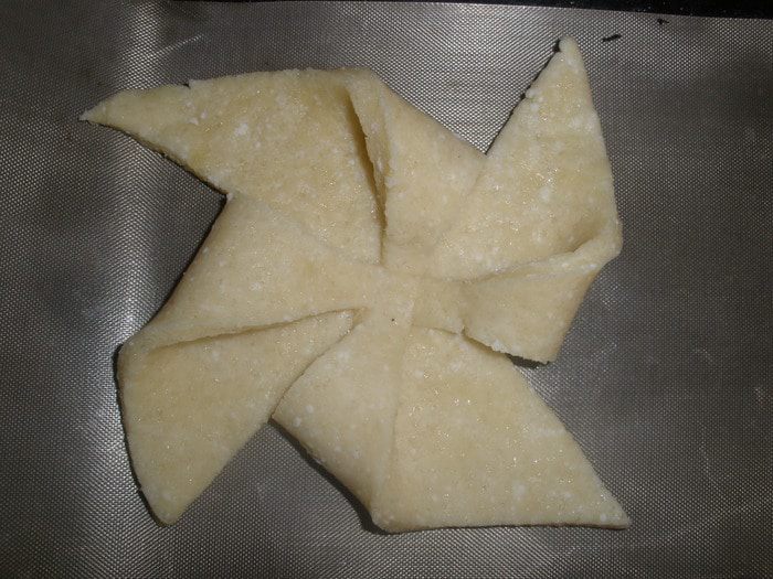 Творожные вертушки с джемом