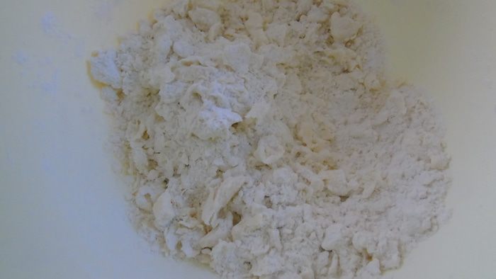 Сметанный тарт с овощами и фетой