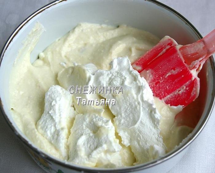Легкое творожное мороженое с бананом