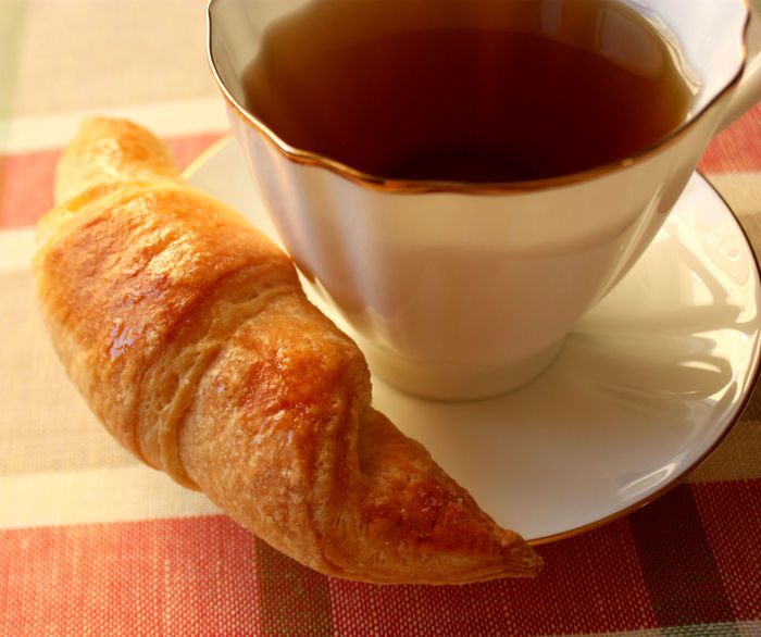 Датские булочки с пеканом и кленовым сиропом