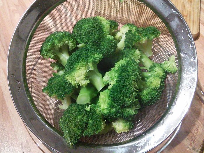 Рулет с фетой и шпинатом по-критски 